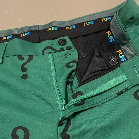 BATMAN FUN FUN  Super Cute  Green color Mens Pants size 34” - Picture 12 of 16